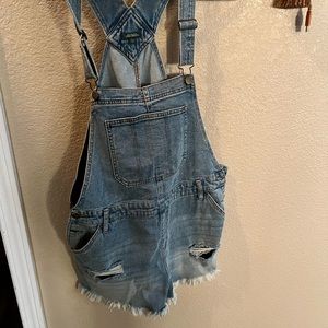Overalls shorts